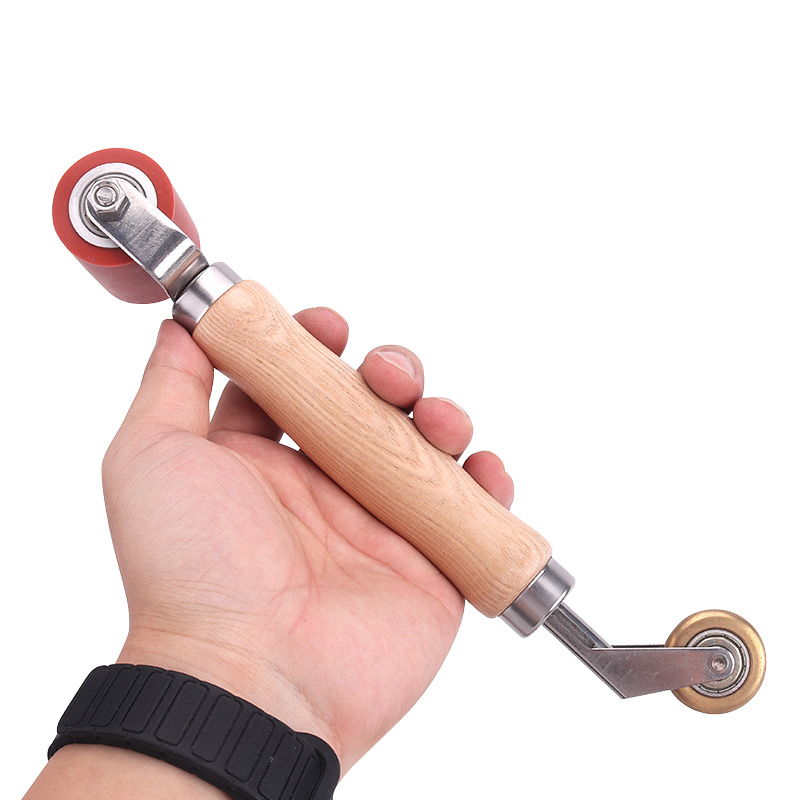 أسطوانة ضغط يدوية من السيليكون - مراجعة Leatherwork Roller وسعره