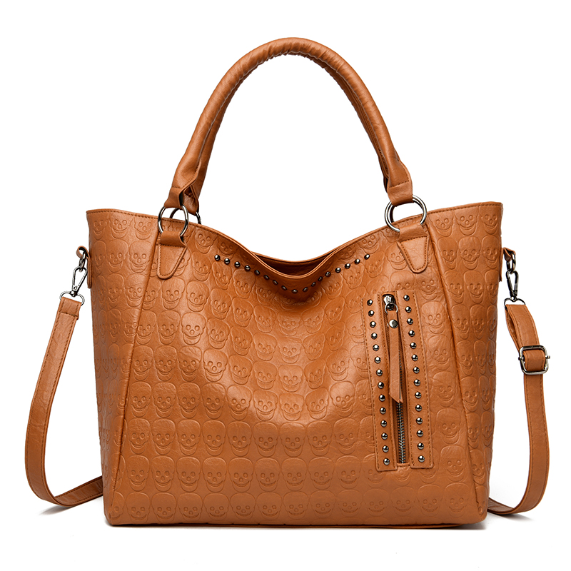 حقيبة كروس بودي بتصميم جمجمة ب - مراجعة Leather Workshop وسعره